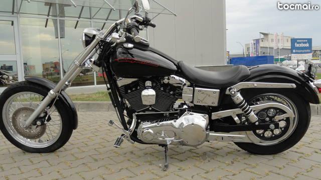 Harley davidson dyna screaming eagle 2003.