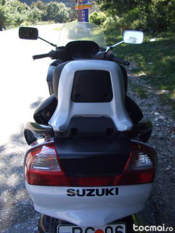Suzuki burgman