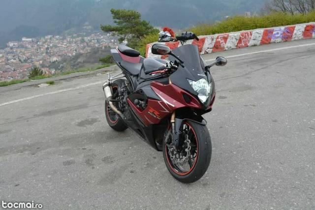 Schimb cu auto suzuki gsxr 1000 k6