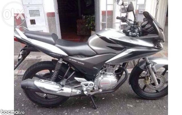 Honda CBF in stare foarte buna merita vazuta