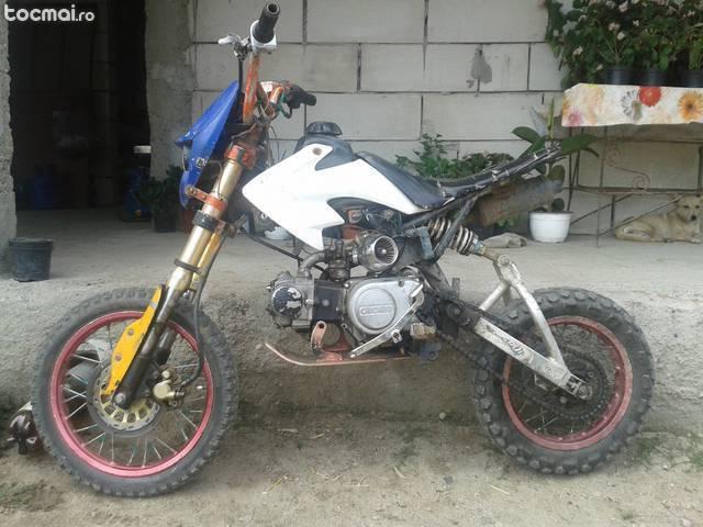 moto- cross 80cc in 4trepte