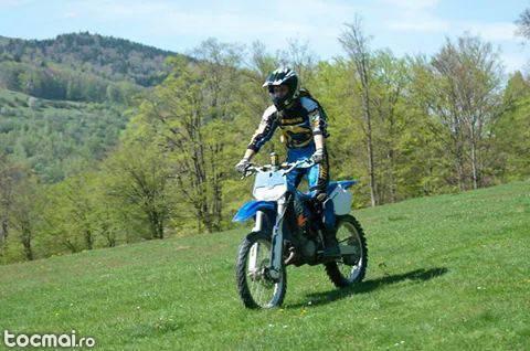 Yamaha YZ 125