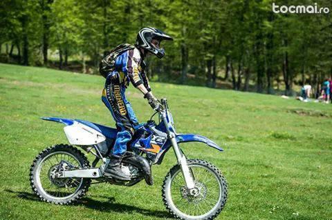 Yamaha YZ 125