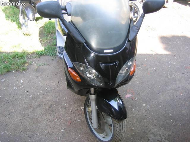 Scuter piaggio x9 , 2001