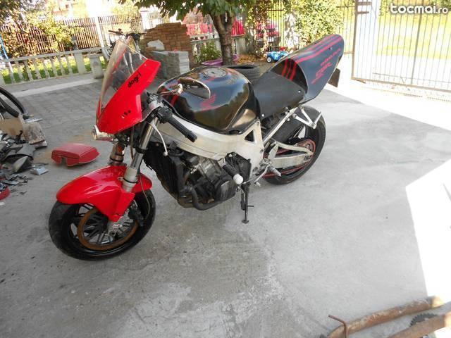 honda cbr 900 rr