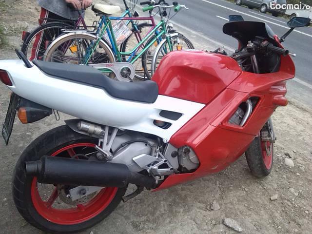 Honda 600 f, 1993