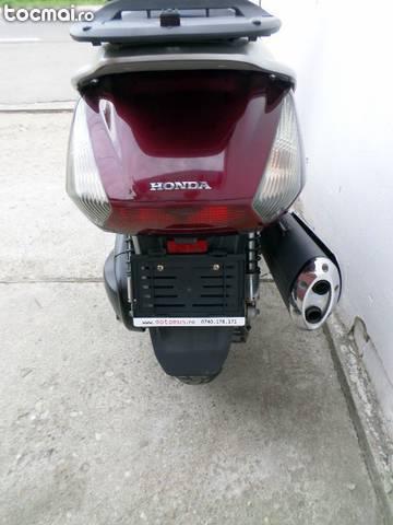 Honda SILVERWING, 2001
