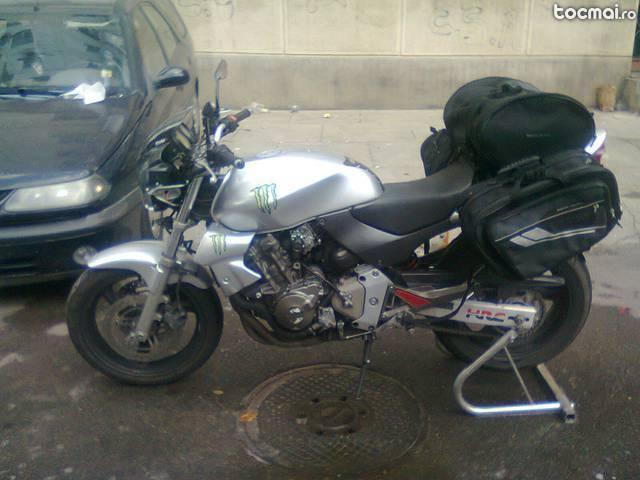 Honda Hornet 2000