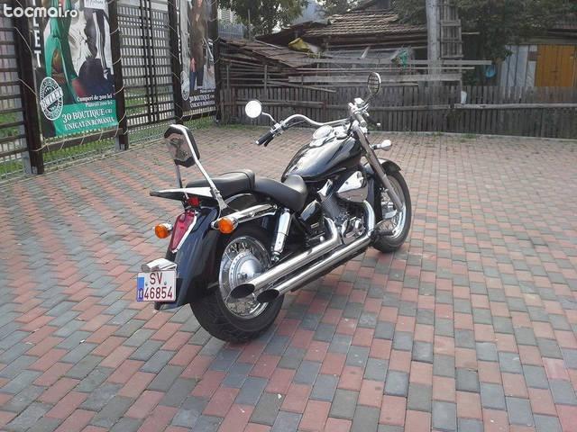 honda shadow de 750 din 2005