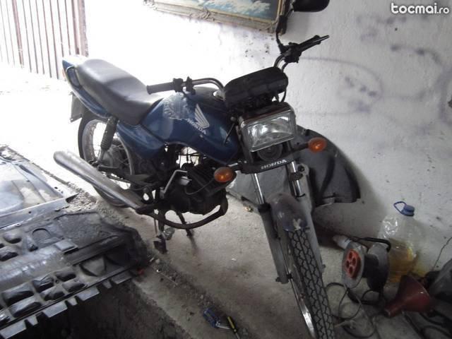 Honda cg, 2004 bi- turbo 220cp