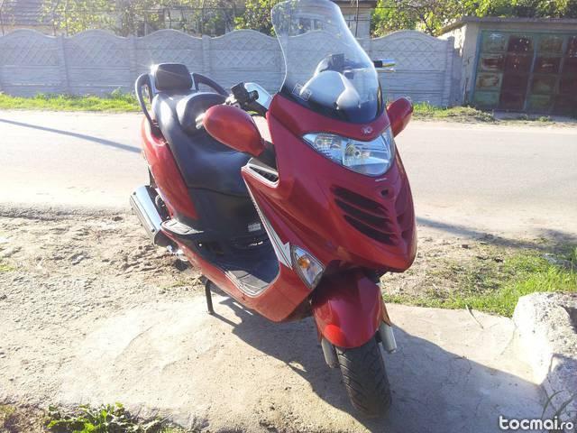 Kymco Grand Dink