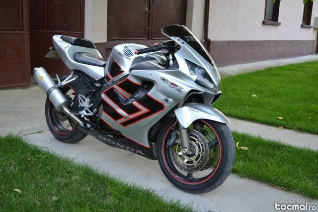 Honda CBR 600Fsport, 2002