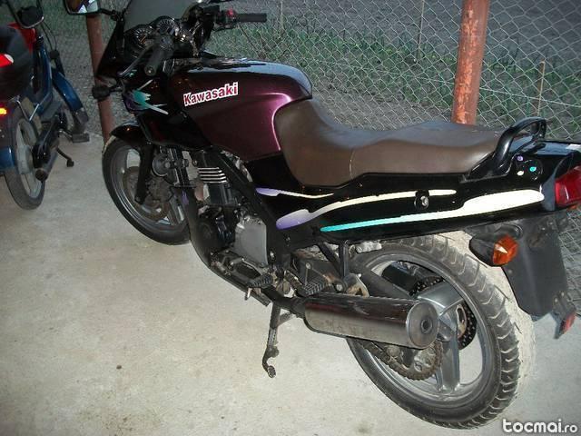 Kawasaki gpz 500, 2000