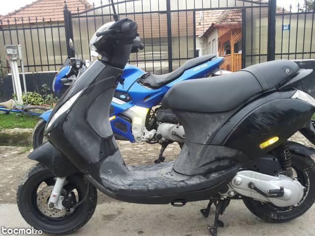 Scuter Piaggio si un gillera