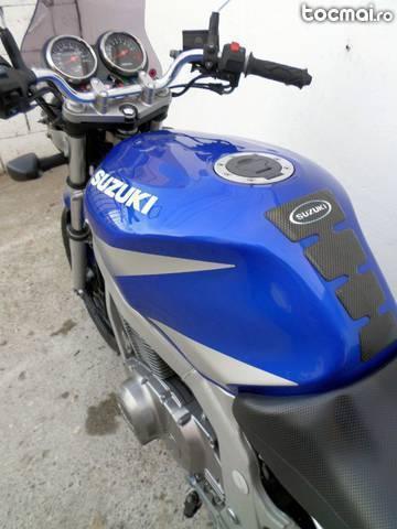 Suzuki gs, 2005