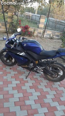 Yamaha YZF R- 125, 2009