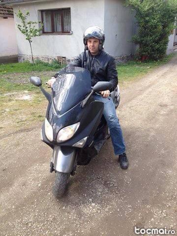 Yamaha T- Max 500