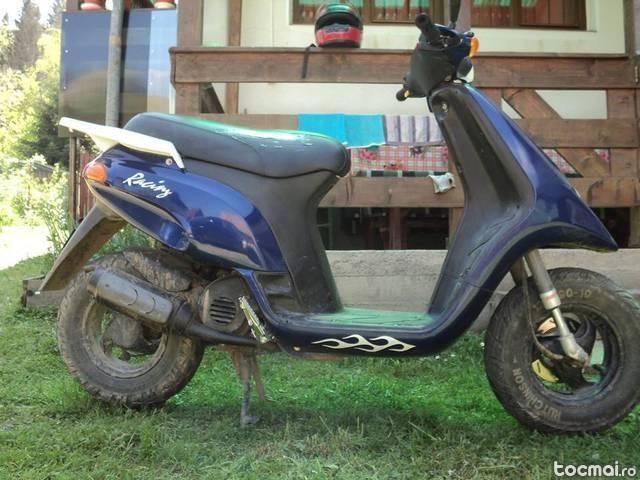 Piaggio tayphoon, 2000