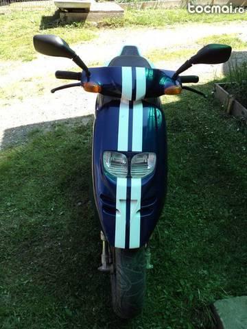 Piaggio tayphoon, 2000
