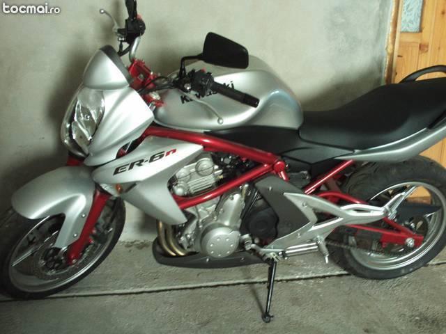Kawasaki er6n , 2007