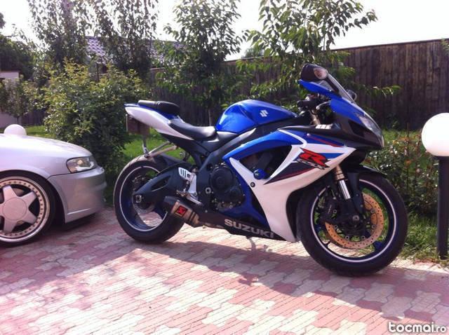 Suzuki GSX- R K7 600