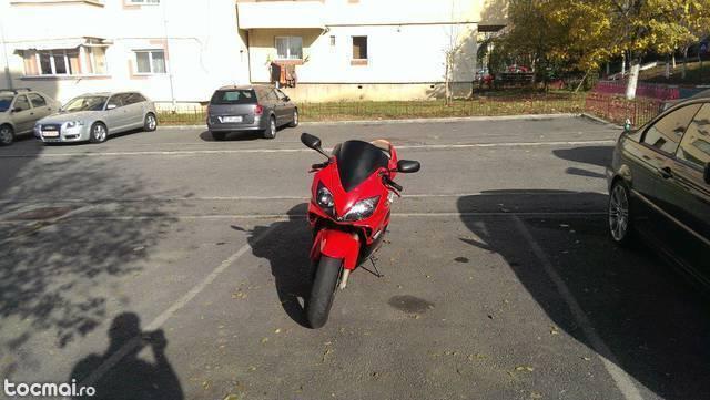 Honda CBR F4I Sport (schimb cu auto)