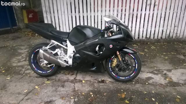 suzuki gsxr 1000