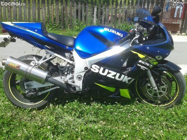 Suzuki GSX- R