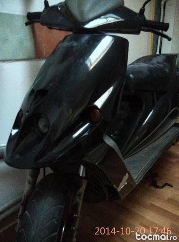 Malaguti F12 Fantom