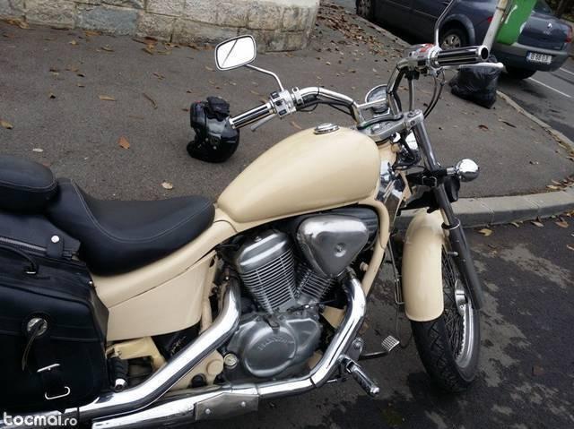 Honda Shadow VT600 PC 21 - Chopper / Cruiser