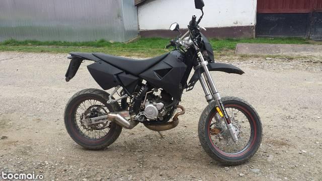 Moto 80 licenta Yamaha