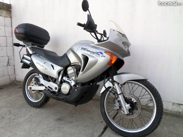 Honda transalp 650cc an2002 50cp 21081km