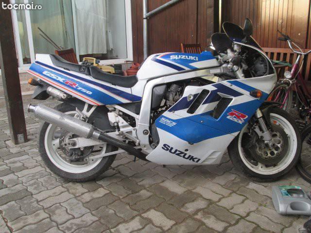 Suzuki gsx r 750 an 1991 dezmembrez