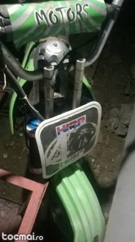 Minimotocros