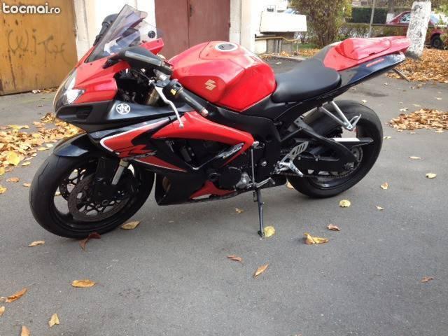 Suzuki GSX- R 600 K7