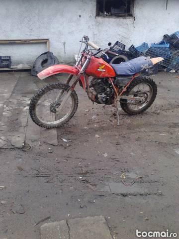 cross honda xl 200