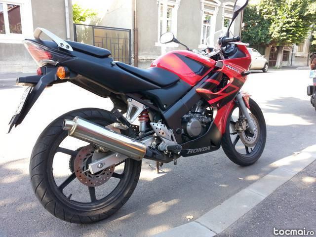 Honda cbr 125, 2004