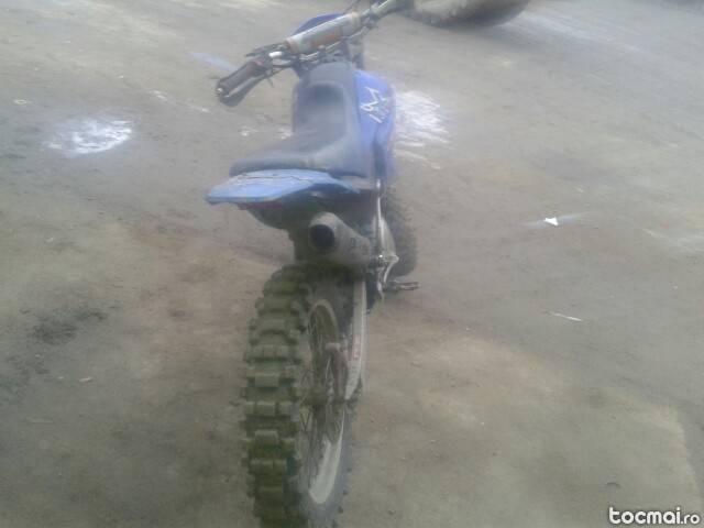 Yamaha yz 125, 2002