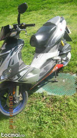 Aprilia piagio, 2008