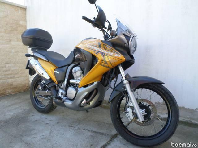 Honda transalp 650cc an2008 59cp 27199km