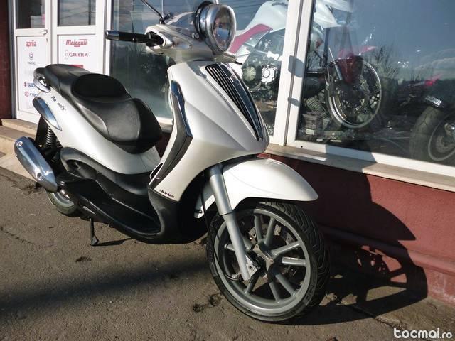 Piaggio beverly tourer