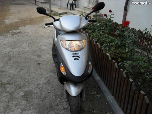 Kymco mouvy xl, 2006