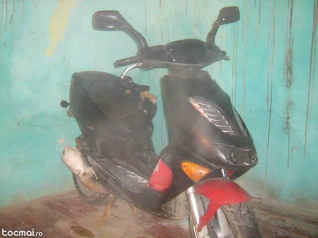 Aprilia sr 80cc, 2000