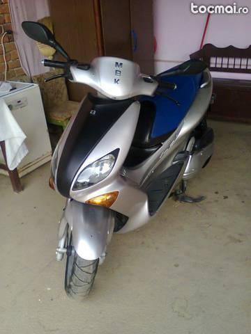 Yamaha Mbk Thunder 152cc, 2002 Ca nou!