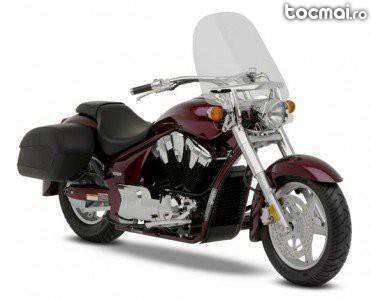 Motociclete honda vt1300ct interstate