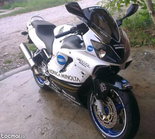 Honda cbr f4i, 2002