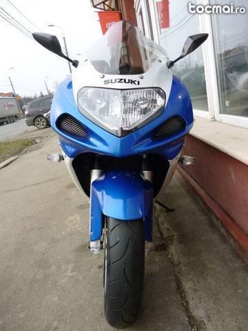 Suzuki GSX- R, 2001