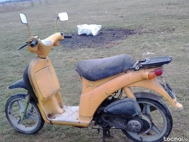 Piaggio free, 80e