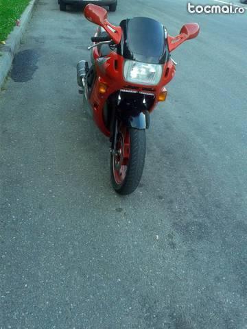 Honda CBR F 600