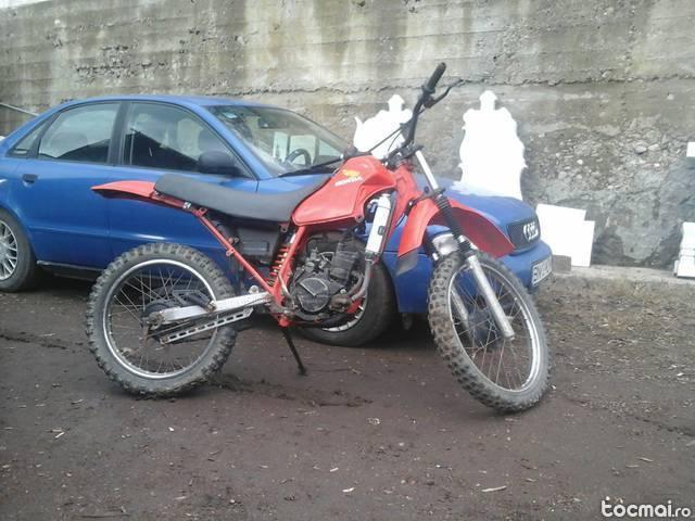 Motocicleta honda, 2005